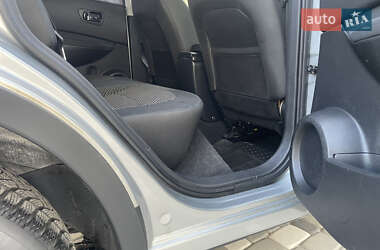 Внедорожник / Кроссовер Nissan Qashqai 2008 в 