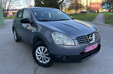 Позашляховик / Кросовер Nissan Qashqai 2010 в 