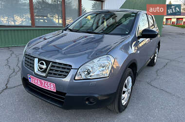 Позашляховик / Кросовер Nissan Qashqai 2010 в 