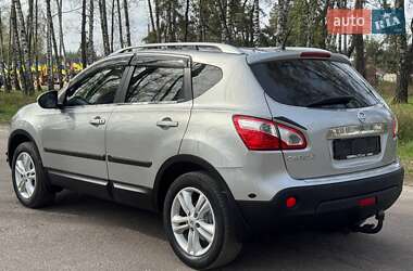 Внедорожник / Кроссовер Nissan Qashqai 2011 в 