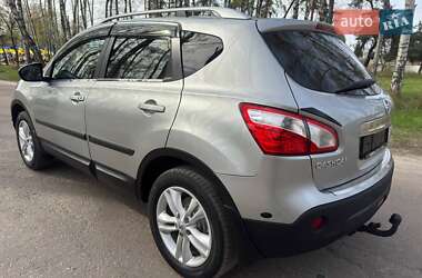 Внедорожник / Кроссовер Nissan Qashqai 2011 в 