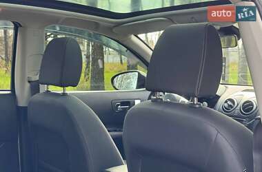 Внедорожник / Кроссовер Nissan Qashqai 2011 в 