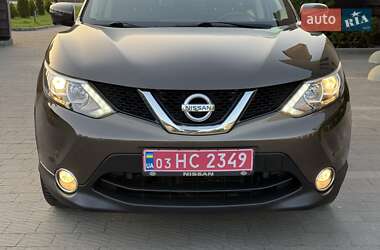 Внедорожник / Кроссовер Nissan Qashqai 2016 в 