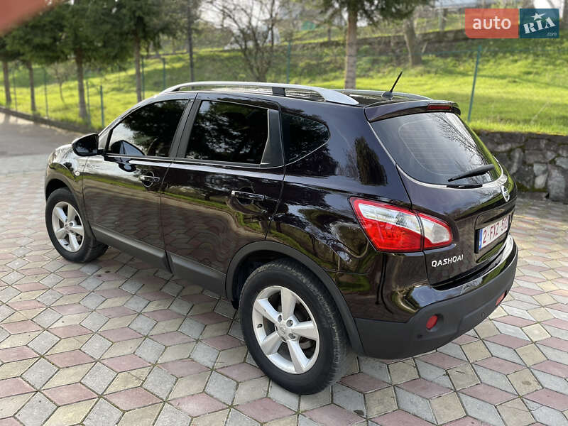 Позашляховик / Кросовер Nissan Qashqai 2010 в Коломиї