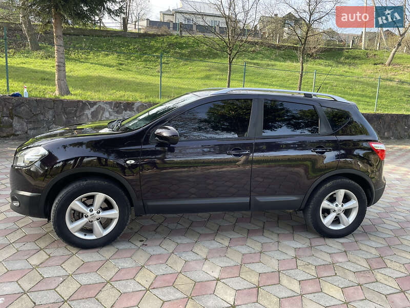 Позашляховик / Кросовер Nissan Qashqai 2010 в Коломиї