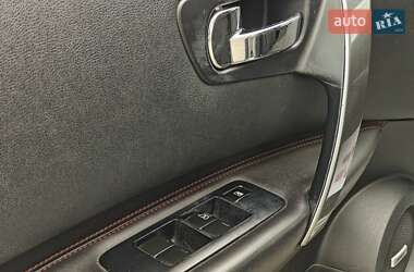 Внедорожник / Кроссовер Nissan Qashqai 2008 в 