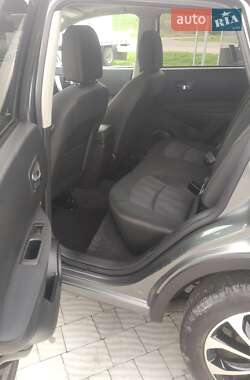 Позашляховик / Кросовер Nissan Qashqai 2011 в 