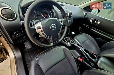 Внедорожник / Кроссовер Nissan Qashqai 2013 в 