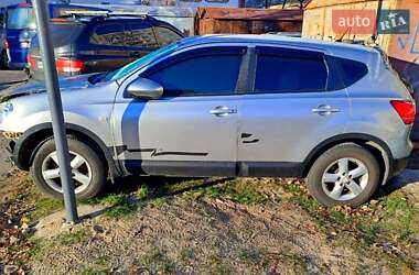 Внедорожник / Кроссовер Nissan Qashqai 2008 в 