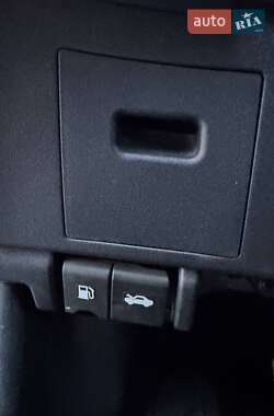 Позашляховик / Кросовер Nissan Qashqai 2008 в 