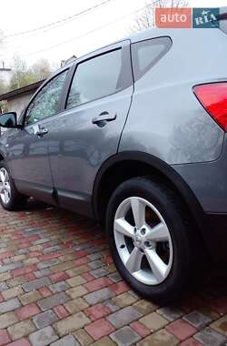 Позашляховик / Кросовер Nissan Qashqai 2008 в 