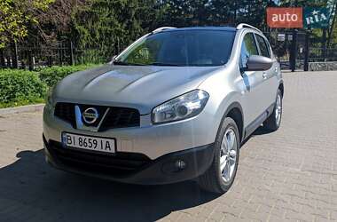 Внедорожник / Кроссовер Nissan Qashqai 2010 в Миргороде
