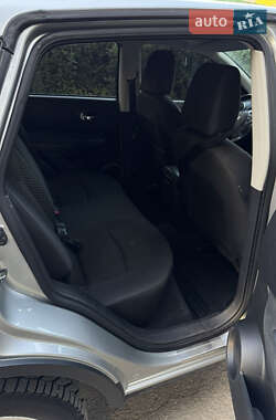Внедорожник / Кроссовер Nissan Qashqai 2008 в 