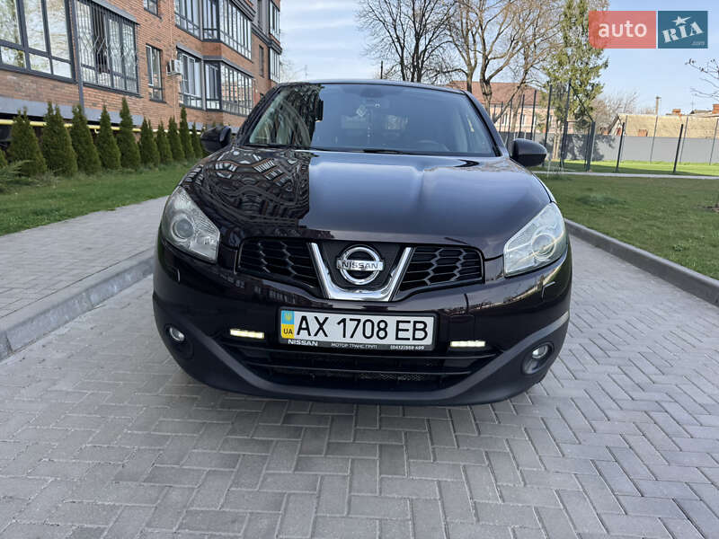 Внедорожник / Кроссовер Nissan Qashqai 2013 в Житомире фото 2 Внедорожник / Кроссовер Nissan Qashqai 2013 в Житомире