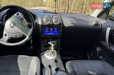 Внедорожник / Кроссовер Nissan Qashqai 2013 в 