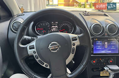 Внедорожник / Кроссовер Nissan Qashqai 2013 в 