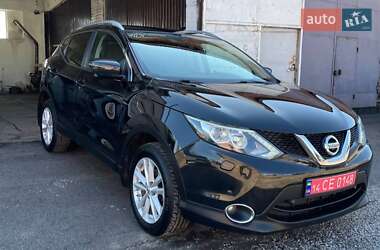 Позашляховик / Кросовер Nissan Qashqai 2016 в 