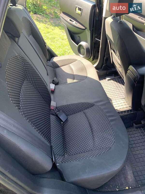 Позашляховик / Кросовер Nissan Qashqai 2009 в Тернополі