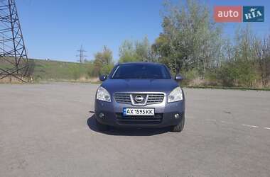 Позашляховик / Кросовер Nissan Qashqai 2008 в 