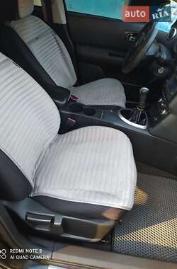 Позашляховик / Кросовер Nissan Qashqai 2007 в 