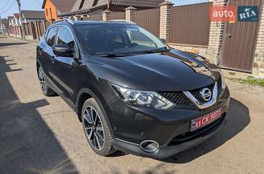Внедорожник / Кроссовер Nissan Qashqai 2016 в 