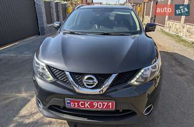 Внедорожник / Кроссовер Nissan Qashqai 2016 в 