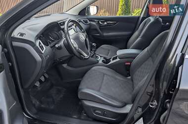 Внедорожник / Кроссовер Nissan Qashqai 2016 в 