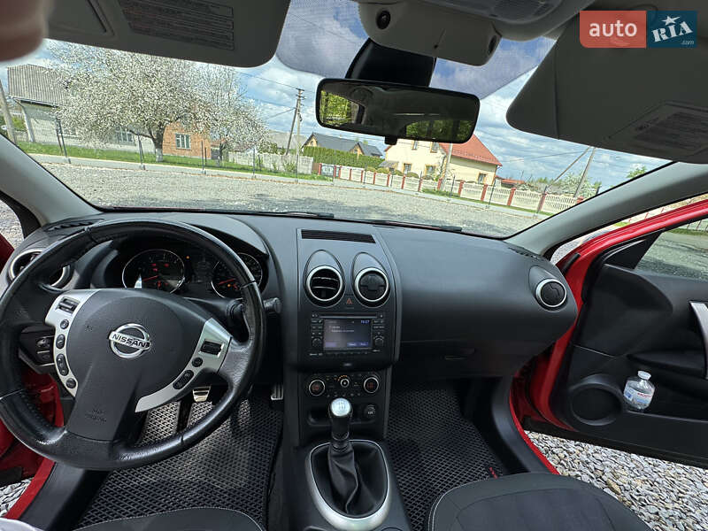 Позашляховик / Кросовер Nissan Qashqai 2012 в Самборі