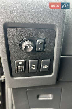 Позашляховик / Кросовер Nissan Qashqai 2013 в 