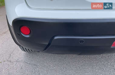 Позашляховик / Кросовер Nissan Qashqai 2011 в 