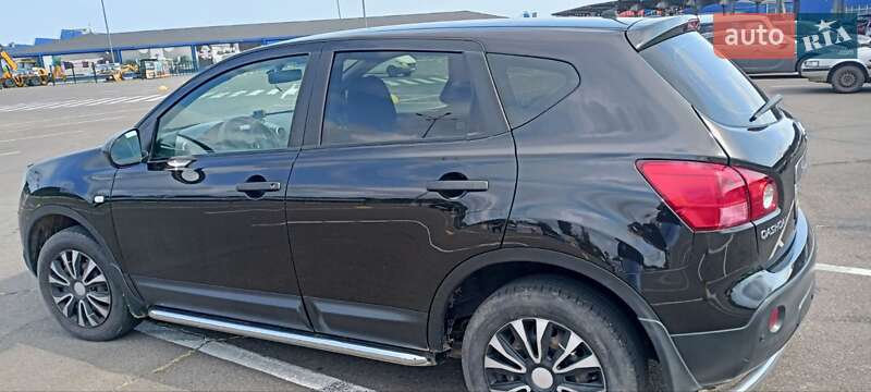 Внедорожник / Кроссовер Nissan Qashqai 2008 в Черноморске