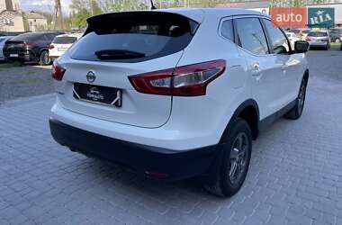 Позашляховик / Кросовер Nissan Qashqai 2015 в 