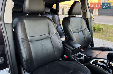 Позашляховик / Кросовер Nissan Qashqai 2015 в 