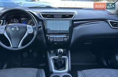 Позашляховик / Кросовер Nissan Qashqai 2014 в 
