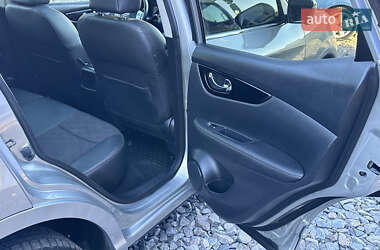 Позашляховик / Кросовер Nissan Qashqai 2014 в 