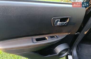 Позашляховик / Кросовер Nissan Qashqai 2008 в 