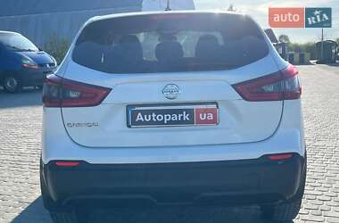 Внедорожник / Кроссовер Nissan Qashqai 2018 в 