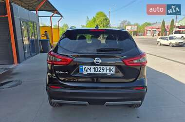 Позашляховик / Кросовер Nissan Qashqai 2019 в 