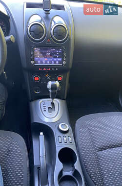 Внедорожник / Кроссовер Nissan Qashqai 2008 в 