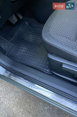 Внедорожник / Кроссовер Nissan Qashqai 2008 в 