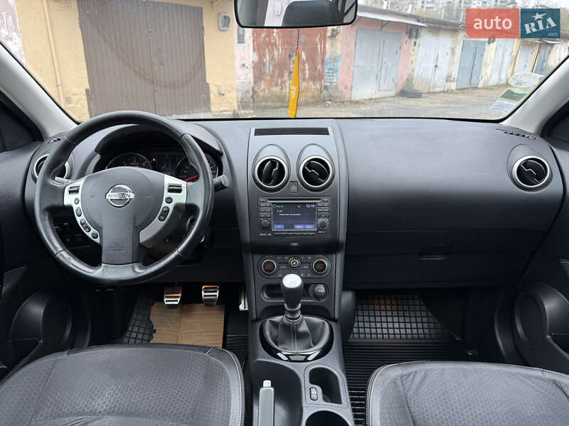 Внедорожник / Кроссовер Nissan Qashqai 2013 в Львове