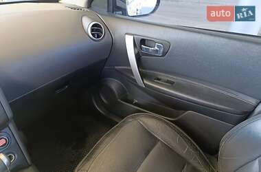 Внедорожник / Кроссовер Nissan Qashqai 2007 в 