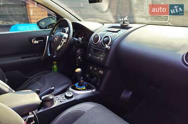 Внедорожник / Кроссовер Nissan Qashqai 2011 в 