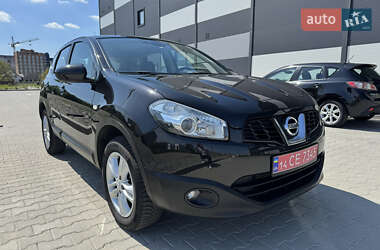 Внедорожник / Кроссовер Nissan Qashqai 2011 в Калуше