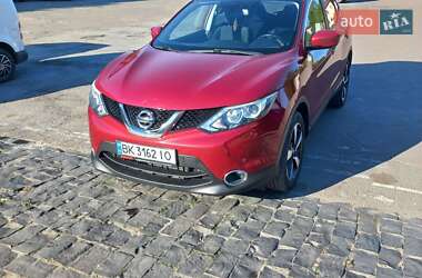 Позашляховик / Кросовер Nissan Qashqai 2016 в Рівному