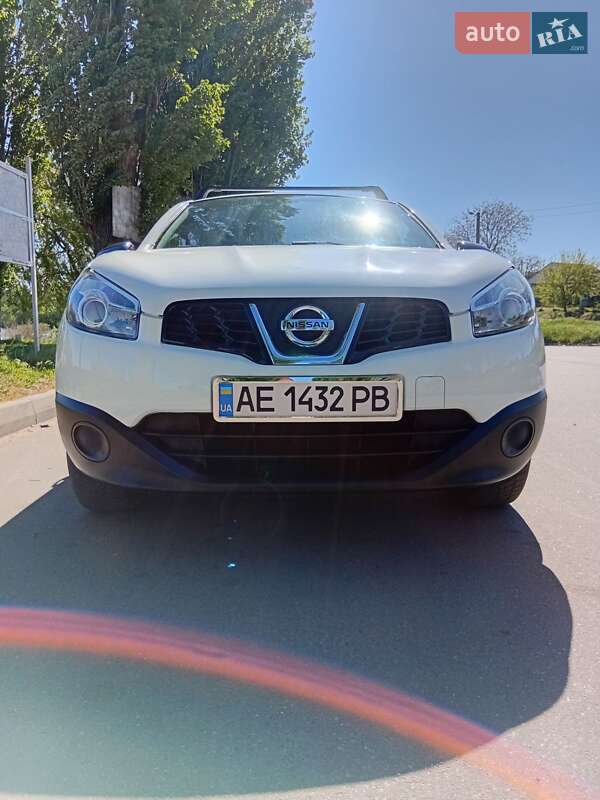 Внедорожник / Кроссовер Nissan Qashqai 2011 в Верхнеднепровске