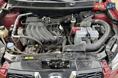Внедорожник / Кроссовер Nissan Qashqai 2013 в 