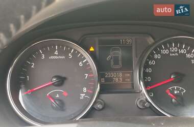 Внедорожник / Кроссовер Nissan Qashqai 2010 в 