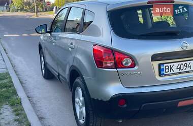 Внедорожник / Кроссовер Nissan Qashqai 2007 в 