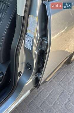 Внедорожник / Кроссовер Nissan Qashqai 2007 в 